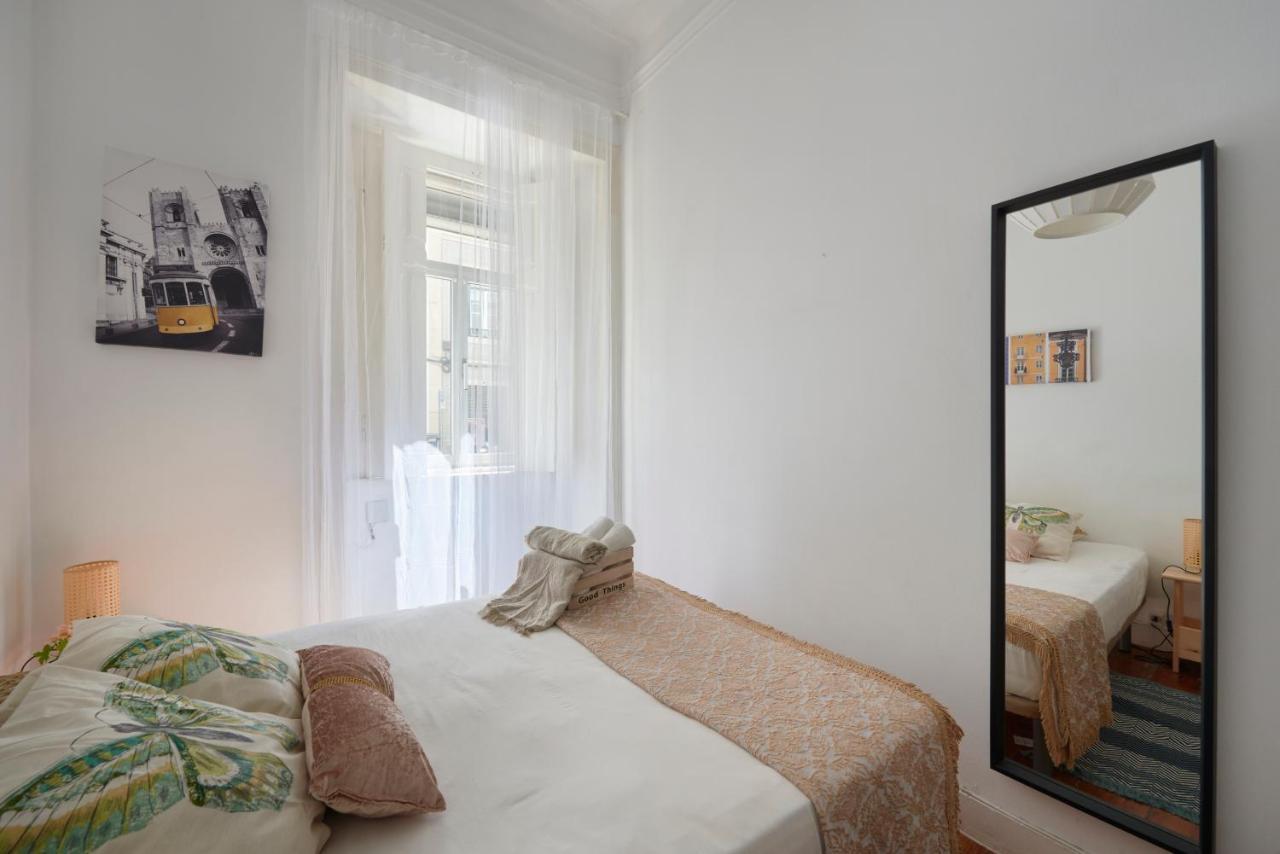 Brand New Hostel Anjos Lisboa Eksteriør billede