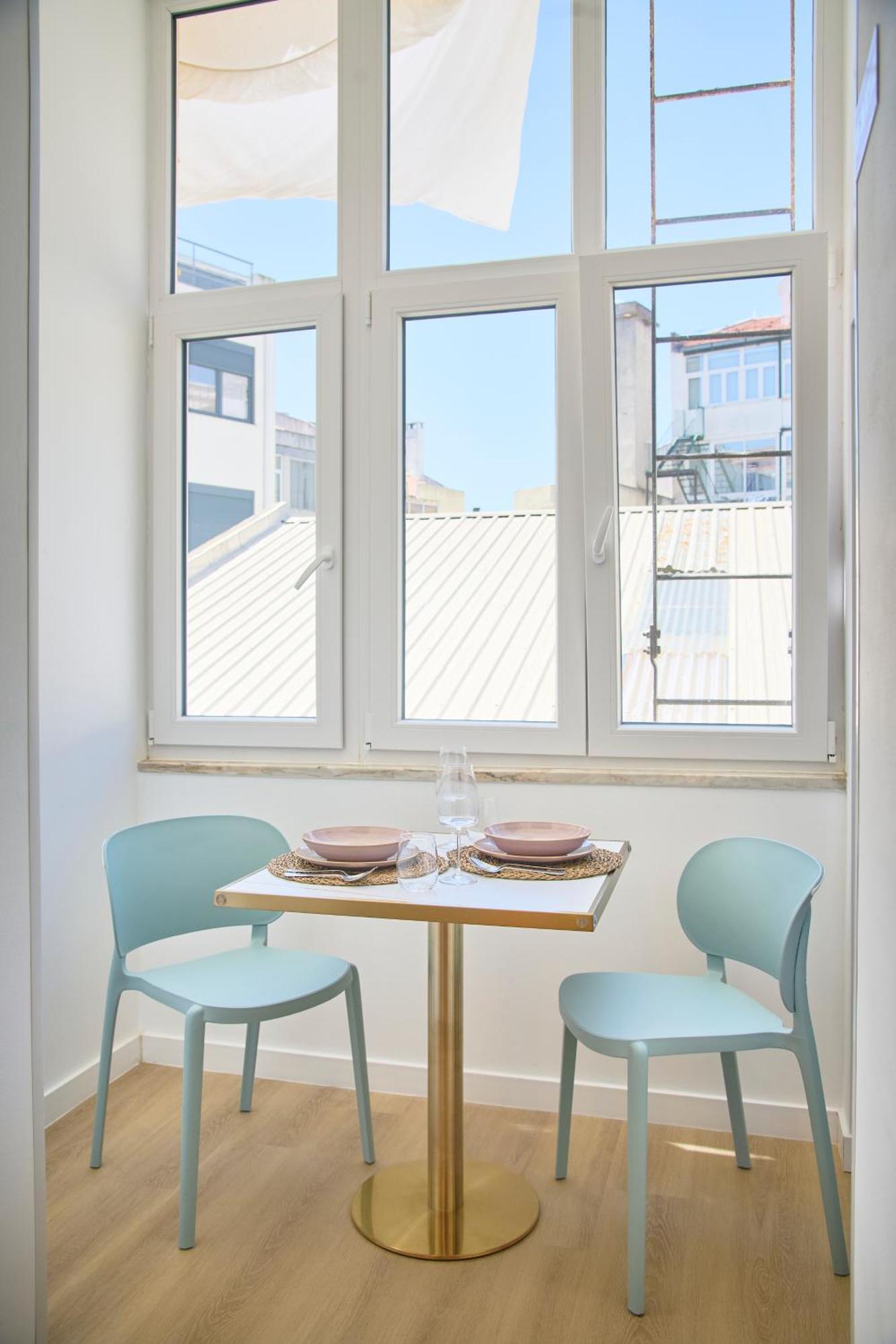 Brand New Hostel Anjos Lisboa Eksteriør billede