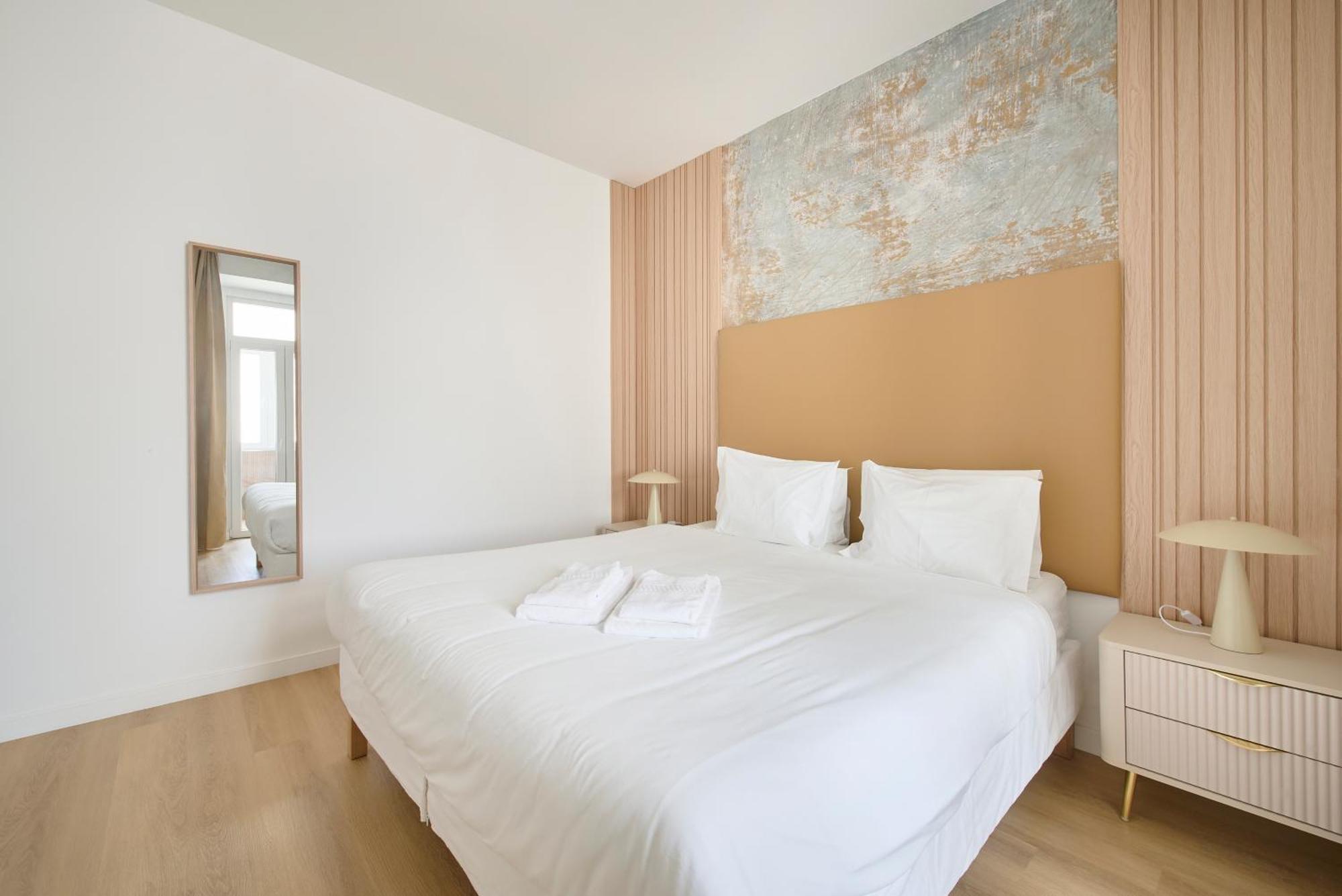 Brand New Hostel Anjos Lisboa Eksteriør billede