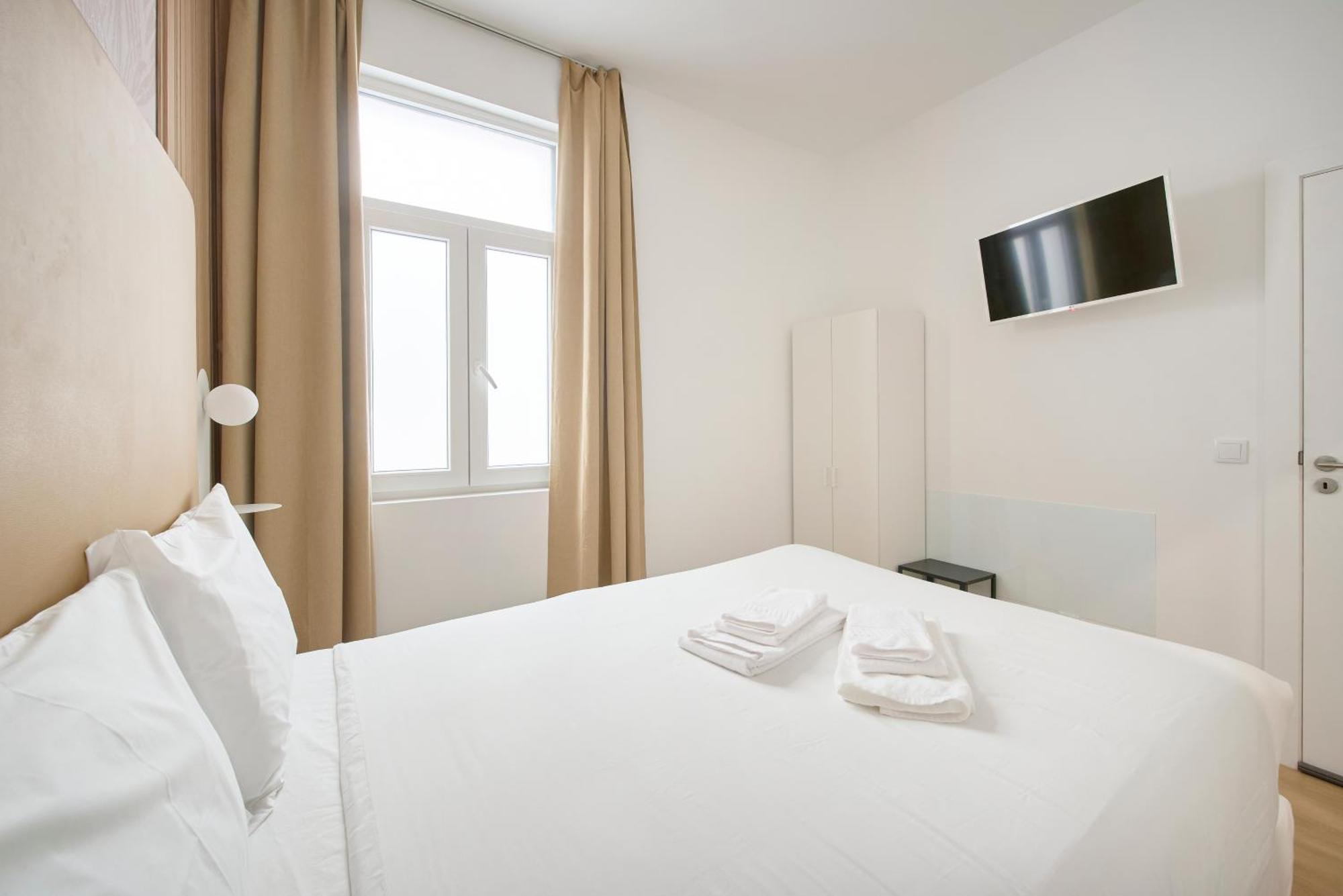 Brand New Hostel Anjos Lisboa Eksteriør billede