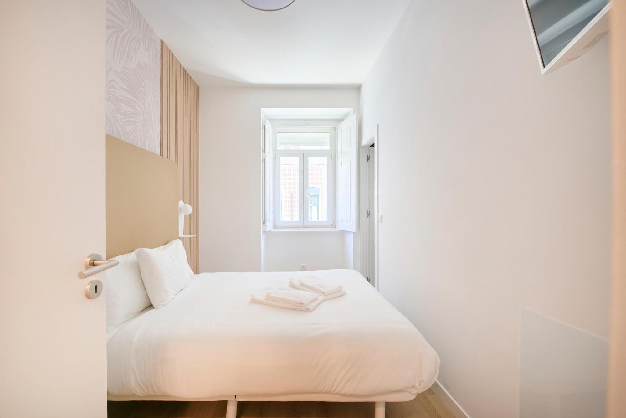 Brand New Hostel Anjos Lisboa Eksteriør billede